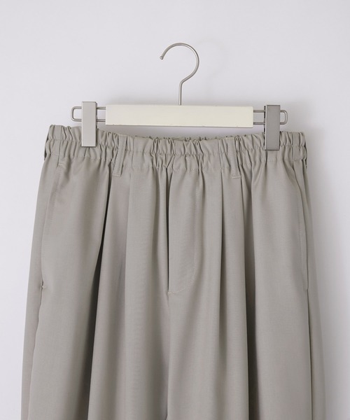 SERACE（セラス）の「【SERACE】Wide silhouette tapered pants / ワイドシルエットテーパードパンツ（スラックス・メンズ・ベージュ/ブラック・M/L）」の13枚目の写真