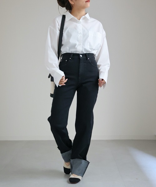 ap retro(アプレトロ)の「ストレッチロールアップデニムパンツ(デニムパンツ・レディース・ブラック/ワンウォッシュ・MEDIUM/LARGE)」の15枚目の写真