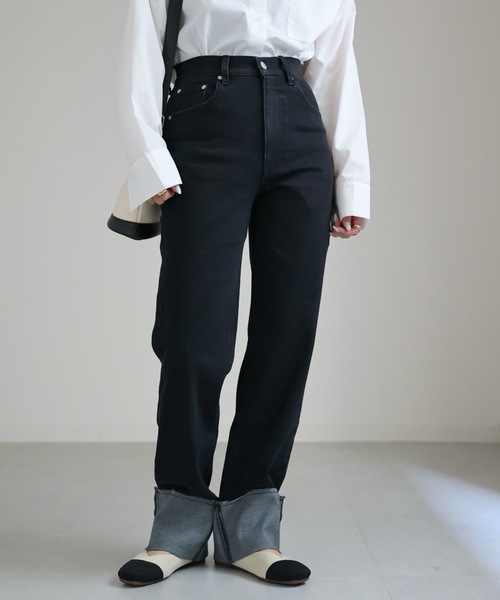 ap retro(アプレトロ)の「ストレッチロールアップデニムパンツ(デニムパンツ・レディース・ブラック/ワンウォッシュ・MEDIUM/LARGE)」の9枚目の写真