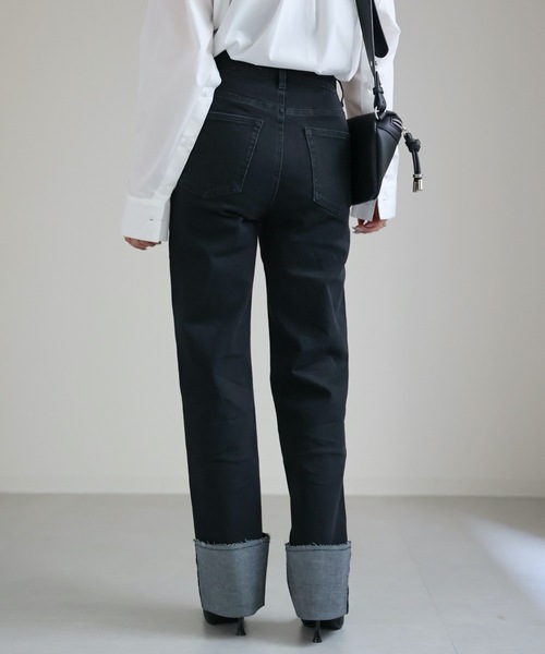 ap retro(アプレトロ)の「ストレッチロールアップデニムパンツ(デニムパンツ・レディース・ブラック/ワンウォッシュ・MEDIUM/LARGE)」の7枚目の写真