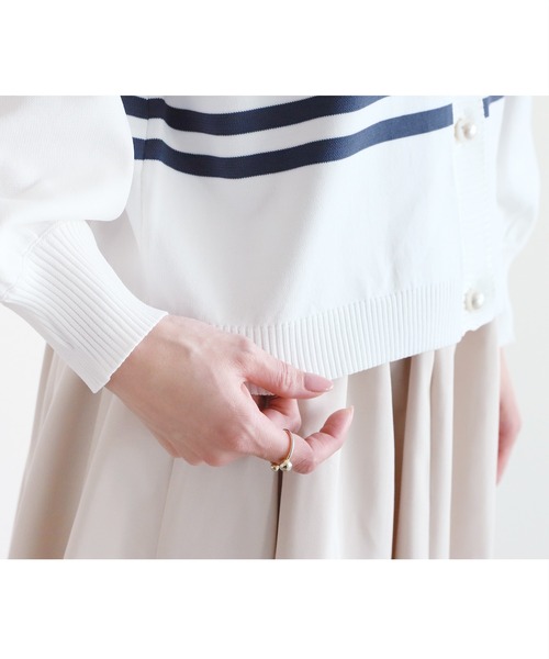 reca（レカ）の「パールボタンボーダーニットカーディガン（カーディガン/ボレロ・レディース・ブラック/インディゴブルー/ライム・FREE）」の17枚目の写真