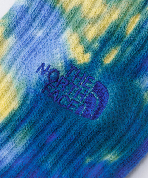 THE NORTH FACE（ザノースフェイス）の「THE NORTH FACE/ザ・ノース・フェイス ソックス TIE DYE CREW タイ ダイ クルー NN82312（ソックス/靴下・メンズ・ブラック×グリーン/オレンジ系その他/ブルー系その他・M/L）」の5枚目の写真
