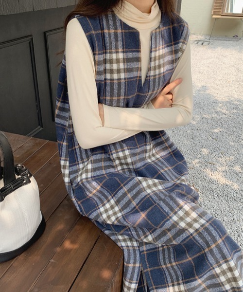 N.s(エヌドットエス)の「キーネックチェックワンピース(ワンピース・レディース・モカ/ブルー・M/L)」の8枚目の写真