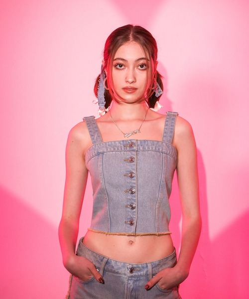 atmos pink（アトモスピンク）の「atmos pink デニムビスチェ（ベスト・レディース・ライトブルー/インディゴブルー・S/M）」の3枚目の写真