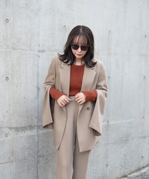 LAULEN（ローレン）の「slit sleeve jacket（テーラードジャケット・レディース・ベージュ・FREE）」の16枚目の写真