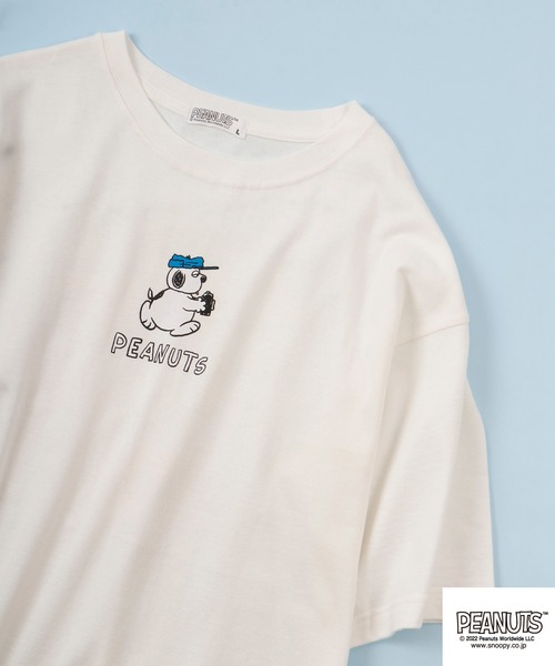 PEANUTS(ピーナッツ)の「PEANUTS スヌーピー ドロップショルダー 半袖Tシャツ(Tシャツ/カットソー・メンズ・ホワイト系その他2/ホワイト系その他/ピンク/グリーン/オフホワイト/ブルー/チャコール・L/M/LL)」の3枚目の写真