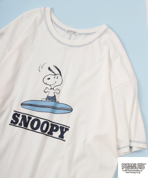 PEANUTS(ピーナッツ)の「PEANUTS スヌーピー ドロップショルダー 半袖Tシャツ(Tシャツ/カットソー・メンズ・ホワイト系その他2/ホワイト系その他/ピンク/グリーン/オフホワイト/ブルー/チャコール・L/M/LL)」の4枚目の写真