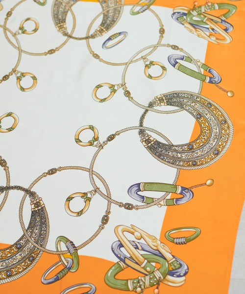 natural couture（ナチュラルクチュール）の「アクセ柄スカーフ（ストール/ショール・レディース・グリーン/オレンジ・FREE）」の17枚目の写真