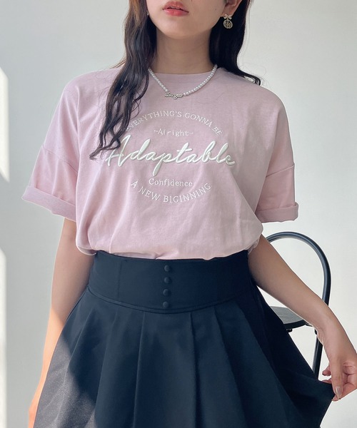 AS KNOW AS plus(アズノゥアズプラス)の「○後レースアップ ロゴ刺繍アソートTシャツ(Tシャツ/カットソー・レディース・ピンク/オフホワイト/サックスブルー/スミクロ/サックスブルー系/ホワイト系/グレー系1/サックスブルー系1/ピンク系1/ホワイト系1/ネイビー系2/ピンク系2/ホワイト系2/グレー系2・FREE)」の14枚目の写真