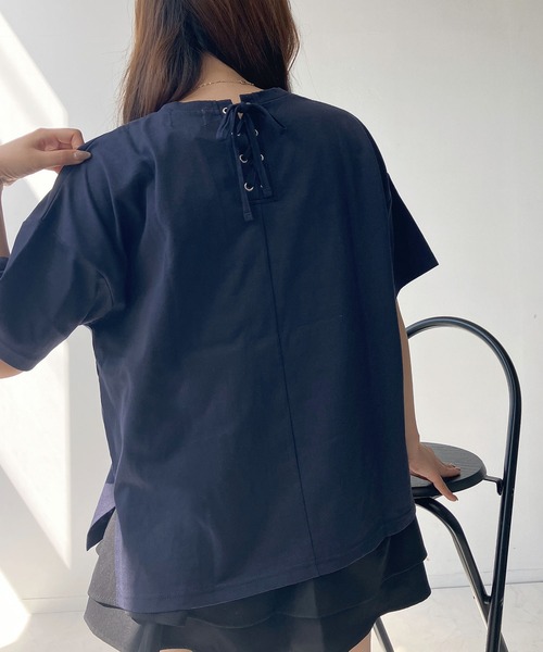 AS KNOW AS plus(アズノゥアズプラス)の「○後レースアップ ロゴ刺繍アソートTシャツ(Tシャツ/カットソー・レディース・ピンク/オフホワイト/サックスブルー/スミクロ/サックスブルー系/ホワイト系/グレー系1/サックスブルー系1/ピンク系1/ホワイト系1/ネイビー系2/ピンク系2/ホワイト系2/グレー系2・FREE)」の18枚目の写真