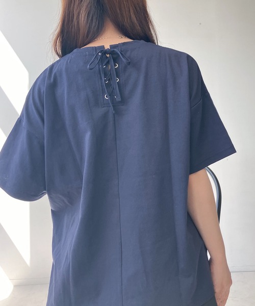 AS KNOW AS plus(アズノゥアズプラス)の「○後レースアップ ロゴ刺繍アソートTシャツ(Tシャツ/カットソー・レディース・ピンク/オフホワイト/サックスブルー/スミクロ/サックスブルー系/ホワイト系/グレー系1/サックスブルー系1/ピンク系1/ホワイト系1/ネイビー系2/ピンク系2/ホワイト系2/グレー系2・FREE)」の20枚目の写真
