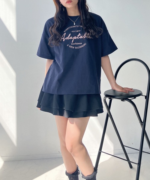 AS KNOW AS plus(アズノゥアズプラス)の「○後レースアップ ロゴ刺繍アソートTシャツ(Tシャツ/カットソー・レディース・ピンク/オフホワイト/サックスブルー/スミクロ/サックスブルー系/ホワイト系/グレー系1/サックスブルー系1/ピンク系1/ホワイト系1/ネイビー系2/ピンク系2/ホワイト系2/グレー系2・FREE)」の21枚目の写真