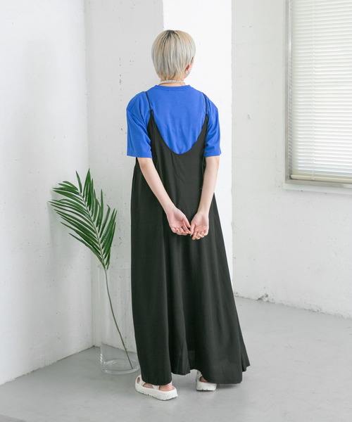 KBF（ケイビーエフ）の「サイドインタックキャミワンピース（ワンピース・レディース・ライトベージュ/キャメル/ブラック・ONE）」の18枚目の写真