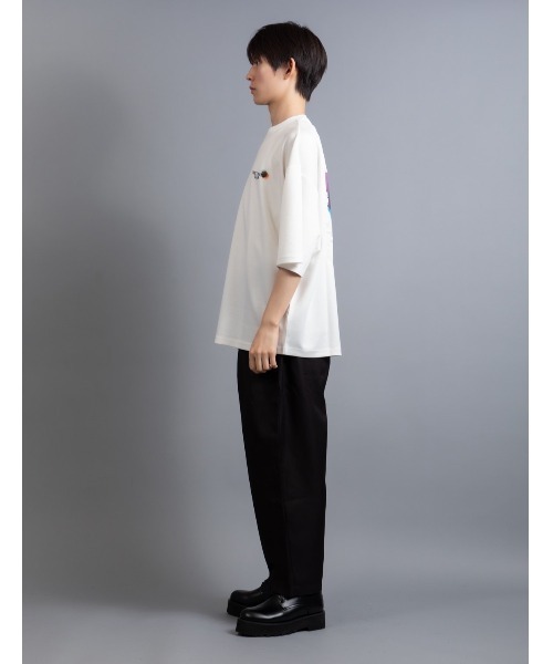 En serio TOKYO(エンソリオトーキョー)の「【ZOZO限定】冷感COOLダンボール 貼付けブラッシュアート TEE(Tシャツ/カットソー・メンズ・ブラック/ダークブルー/ホワイト・M/L)」の5枚目の写真