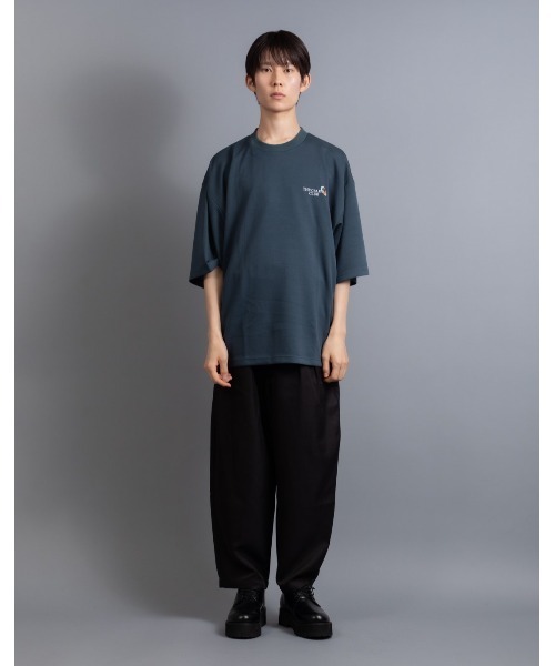 En serio TOKYO(エンソリオトーキョー)の「【ZOZO限定】冷感COOLダンボール 貼付けブラッシュアート TEE(Tシャツ/カットソー・メンズ・ブラック/ダークブルー/ホワイト・M/L)」の10枚目の写真