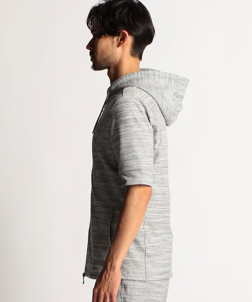 NICOLE CLUB FOR MEN（ニコルクラブフォーメン）の「ハニカムジャガードフードフルジップパーカ（パーカー・メンズ・ブラック×グレー/ブルー/ライトグレー/ブラック系・X-LARGE/MEDIUM/LARGE）」の16枚目の写真