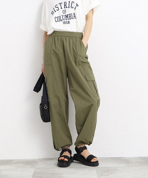 Cutie Blonde（キューティーブロンド）の「◆リラックスナイロンカーゴパンツ（その他パンツ・レディース・ブラック/オリーブ・01/02/03）」の2枚目の写真