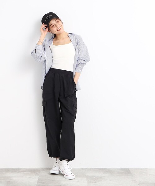 Cutie Blonde（キューティーブロンド）の「◆リラックスナイロンカーゴパンツ（その他パンツ・レディース・ブラック/オリーブ・01/02/03）」の3枚目の写真