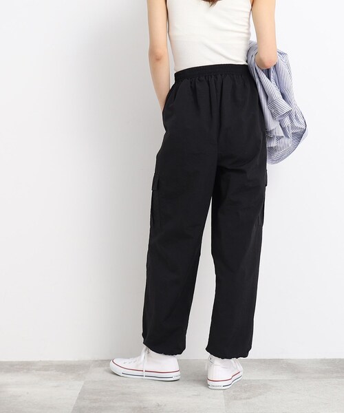 Cutie Blonde（キューティーブロンド）の「◆リラックスナイロンカーゴパンツ（その他パンツ・レディース・ブラック/オリーブ・01/02/03）」の8枚目の写真