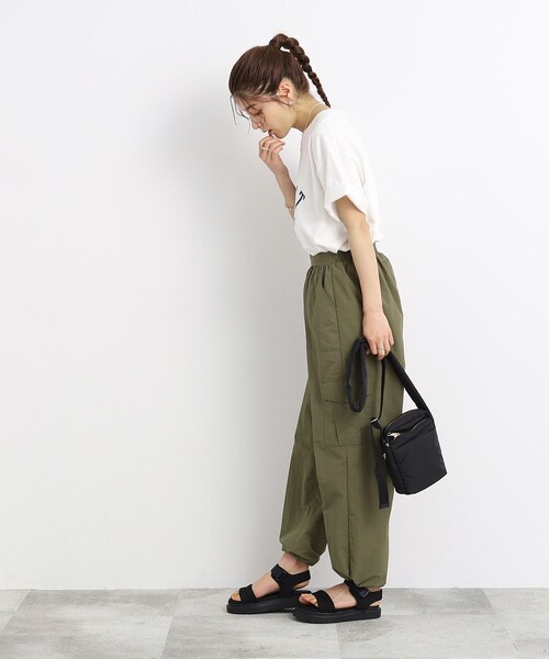 Cutie Blonde（キューティーブロンド）の「◆リラックスナイロンカーゴパンツ（その他パンツ・レディース・ブラック/オリーブ・01/02/03）」の10枚目の写真