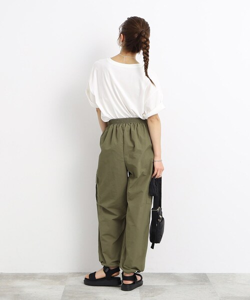 Cutie Blonde（キューティーブロンド）の「◆リラックスナイロンカーゴパンツ（その他パンツ・レディース・ブラック/オリーブ・01/02/03）」の11枚目の写真