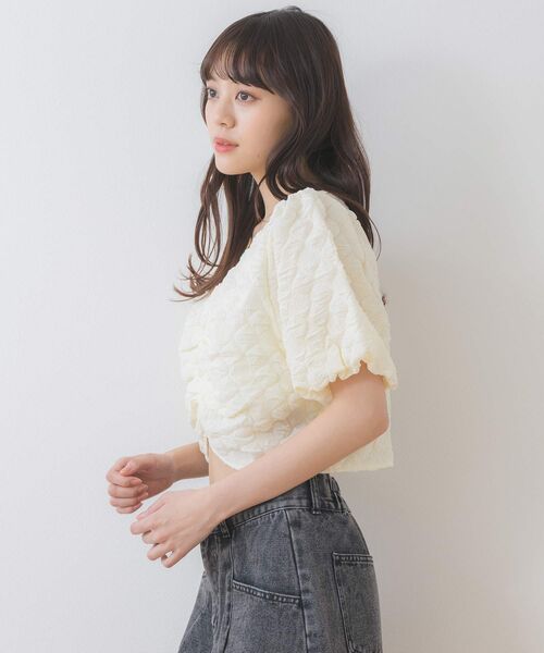 ems excite（エムズエキサイト）の「フロント釦パフ袖CT（Tシャツ/カットソー・レディース・ピンク/ナチュラル/オフホワイト・FREE）」の16枚目の写真