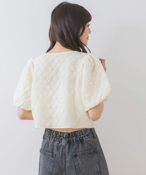 ems excite（エムズエキサイト）の「フロント釦パフ袖CT（Tシャツ/カットソー・レディース・ピンク/ナチュラル/オフホワイト・FREE）」の17枚目の写真