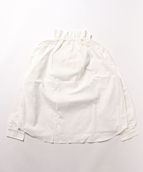 BELLUNA（ベルーナ）の「顔が華やぐギャザーリボンデザインブラウス（シャツ/ブラウス・レディース・ブラック/オフホワイト・X-LARGE/LARGE/MEDIUM）」の14枚目の写真