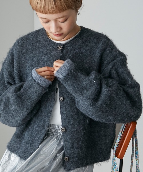 forksy.（フォルクシー）の「【forksy.】2wayミックス起毛レイヤード配色ショートニットカーディガン（カーディガン/ボレロ・レディース・オレンジ/グリーン/ブラック/アイボリー/グレイッシュブルー・FREE）」の2枚目の写真