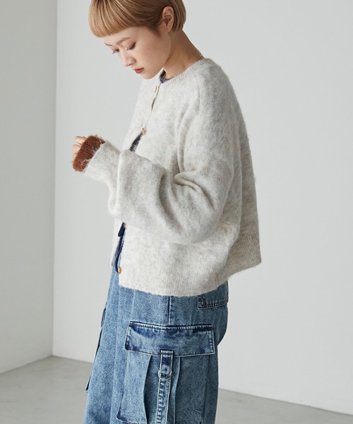 forksy.（フォルクシー）の「【forksy.】2wayミックス起毛レイヤード配色ショートニットカーディガン（カーディガン/ボレロ・レディース・オレンジ/グリーン/ブラック/アイボリー/グレイッシュブルー・FREE）」の12枚目の写真