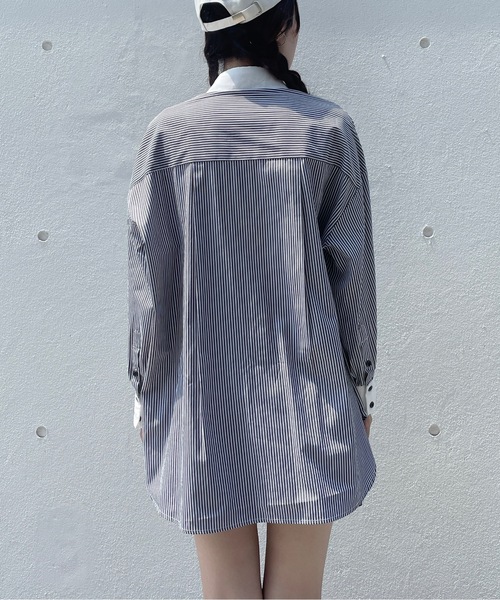one way(ワンウェイ)の「ワンポイント刺繍ビッグシャツ(シャツ/ブラウス・レディース・ブラック系その他/ブルー系その他/ブラック/ホワイト・FREE)」の9枚目の写真