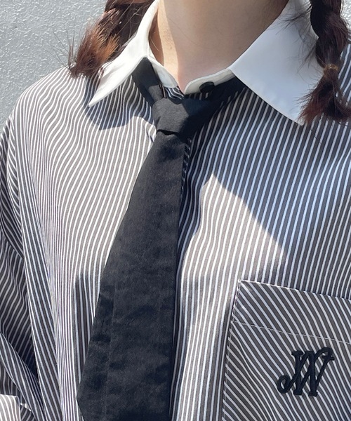 one way(ワンウェイ)の「ワンポイント刺繍ビッグシャツ(シャツ/ブラウス・レディース・ブラック系その他/ブルー系その他/ブラック/ホワイト・FREE)」の15枚目の写真