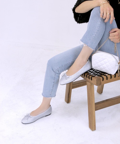 SOROTTO（ソロット）の「ふかふかインソール/ソフトスクエアトゥのぺたんこフラットバレエシューズ（バレエシューズ・レディース・ブラック/マルチ/ゴールド/シルバー・23.5cm/25.0cm/24.0cm/25.5cm/22.5cm/23.0cm/22.0cm/24.5cm）」の6枚目の写真