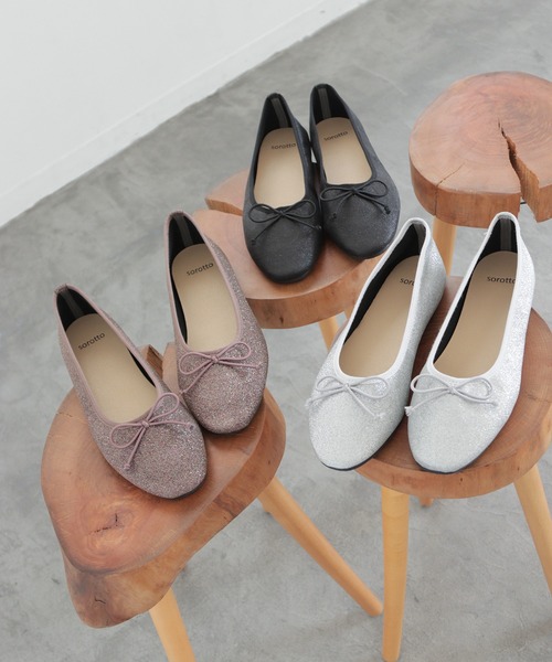 SOROTTO（ソロット）の「ふかふかインソール/ソフトスクエアトゥのぺたんこフラットバレエシューズ（バレエシューズ・レディース・ブラック/マルチ/ゴールド/シルバー・23.5cm/25.0cm/24.0cm/25.5cm/22.5cm/23.0cm/22.0cm/24.5cm）」の17枚目の写真