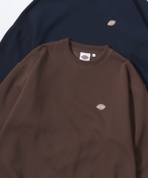 Dickies（ディッキーズ）の「Dickies/ディッキーズ 別注 オーバーサイズ 裏起毛 ミニロゴワッペン ワンポイント刺繍 スウェット トレーナー/長袖 トップス プルオーバー/レディース メンズ（スウェット・メンズ・ホワイト/ブラック/アッシュグレー/ダークグリーン/ネイビー/グレー/ブラウン・M/L/XL）」の5枚目の写真