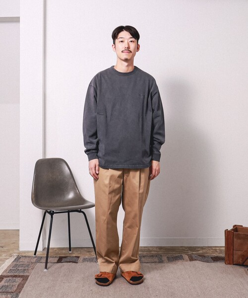 BEAMS T(ビームスティー)の「ONEITA / Pigment Dye Long Sleeve T-shirt(Tシャツ/カットソー・メンズ・ネイビー/ブラック・L/M/S/XL)」の7枚目の写真