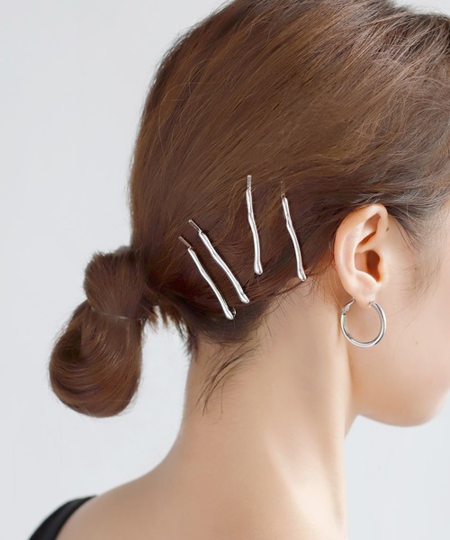 ANEMONE（アネモネ）の「ニュアンスメタルヘアピン[4本セット]（ヘアピン・レディース・ライトブラウン/シルバー/チョコ・FREE）」の3枚目の写真