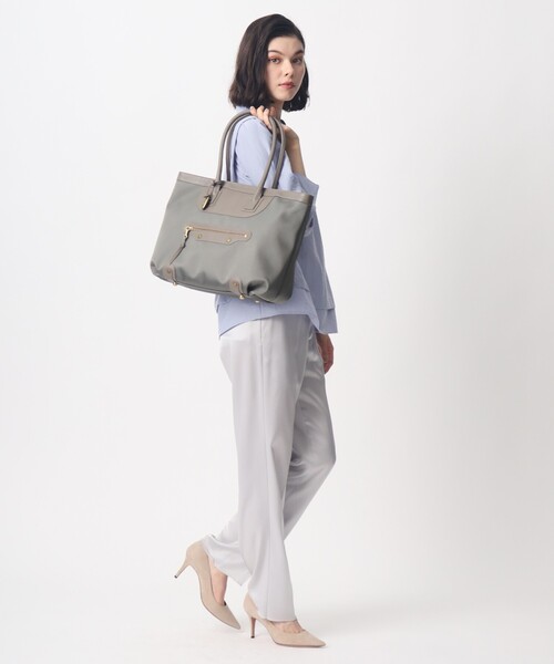 TOFF&LOADSTONE（トフアンドロードストーン）の「Key friends tote（キーフレンズトート）（トートバッグ・レディース・ライトグレー系9・00）」の12枚目の写真