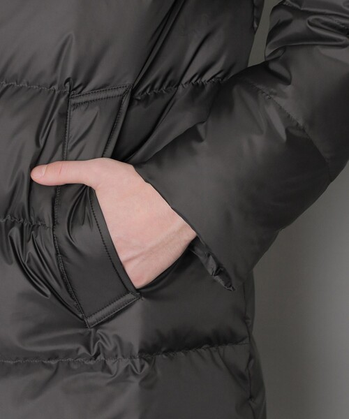 新品同様★現行マッキントッシュ★ポリエステルタフタフーデットダウン★40★紺 MACKINTOSH LONDON（マッキントッシュ ロンドン）の「ポリエステル