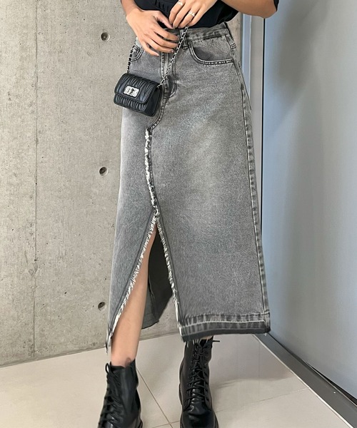 GLAMOROUS JANE（グラマラスジェーン）の「デニムフリンジヘムロングSK（デニムスカート・レディース・グレー/ブラック/ブルー・L/M）」の19枚目の写真
