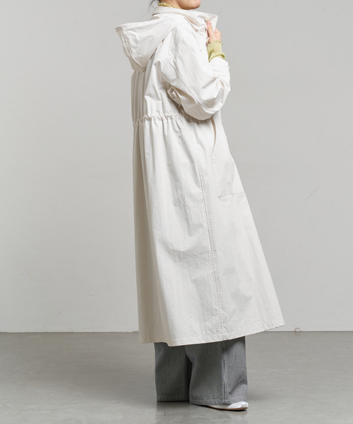 IENA LA BOUCLE（イエナラブークル）の「IENA LA BOUCLE コットンナイロンタッサー オーバーコート（その他アウター・レディース・ネイビー/アイボリー/イエロー・36/38）」の8枚目の写真