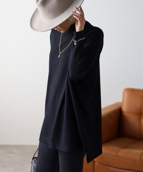 &HALF(アンドハーフ)の「ハイネック無地オーバーニット(ニット/セーター・レディース・ブラック/エンジ/グレー/グリーン/ライトベージュ・FREE)」の7枚目の写真