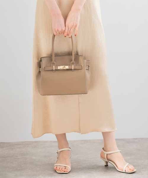 URBAN RESEARCH ROSSO WOMEN(アーバンリサーチ ロッソ)の「AULENTTI レザー2WAYBAG(ハンドバッグ・レディース・ベージュ系その他/ブラック・FREE)」の3枚目の写真