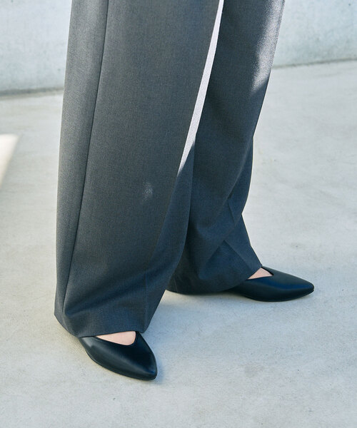 LE TALON(ルタロン)の「アーモンドプレーンフラット(その他シューズ・レディース・ブラック系その他/グレー/シルバー/アイボリー・22.5cm/23cm/24.5cm/24cm/23.5cm/22cm/25cm)」の7枚目の写真