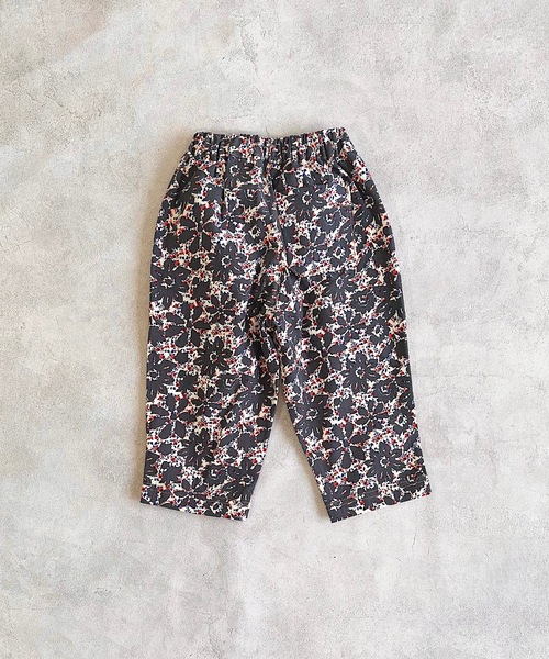 A BOND（アボンド）の「コットンタックイージーパンツ（90～150cm）（その他パンツ・キッズ・ブラック/イエロー/チャコール/ピンク/レッド/グレー/ブルー/レッド系その他/グリーン系その他/エメラルド/オフホワイト・110/100/90/120/150/140/130）」の5枚目の写真