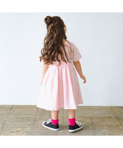 p.premier(ピードットプルミエ)の「イロチ買いしたい前後2WAYシンプルワンピース(ワンピース・キッズ・ブラック/アイボリー/サックスブルー/ピンク/レッド/イエロー・80/90/100/110/120/130/140)」の11枚目の写真