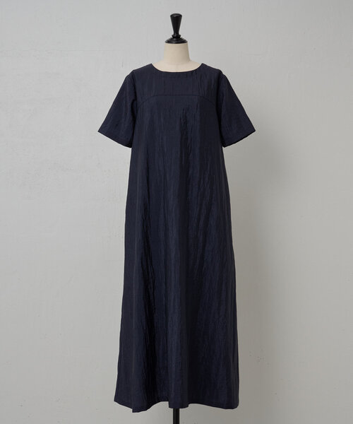 BEARDSLEY（ビアズリー）の「ワッシャーナイロンワンピース