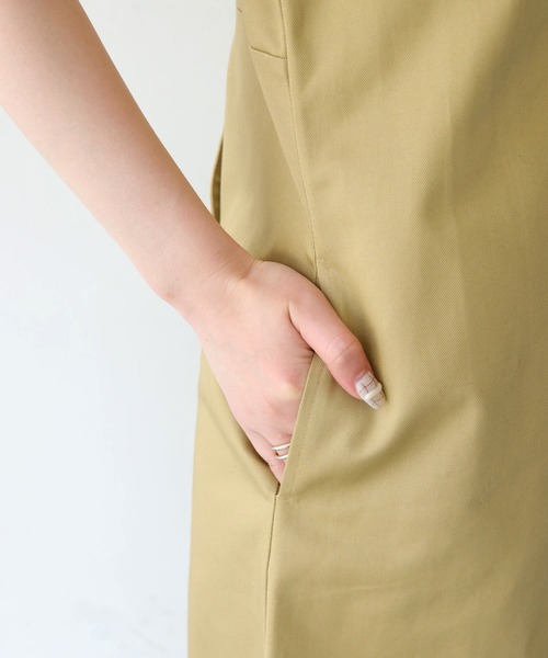 HER CLOSET（ハークローゼット）の「 【HER CLOSET】WEB限定バックリボンチノジャンパースカート WEB LIMITED BACK RIBBON CHINO JUMPER SKIRT（ジャンパースカート・レディース・ベージュ/ブラック/カーキ・M）」の7枚目の写真