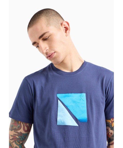 ARMANI EXCHANGE(アルマーニエクスチェンジ)の「【A|X アルマーニ エクスチェンジ】グラフィックデザイン 半袖クルーネックTシャツ/REGULAR(Tシャツ/カットソー・メンズ・ネイビー/ホワイト・LARGE/MEDIUM/SMALL/X-LARGE/X-SMALL/XX-LARGE)」の3枚目の写真