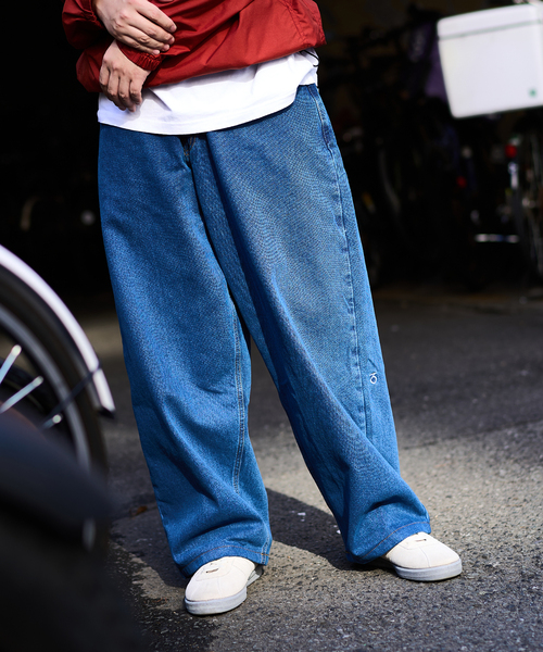 417 EDIFICE（フォーワンセブンエディフィス）の「【360 / three sixty】OG Baggy Fit 5 Pocket Denim（デニムパンツ・メンズ・ブルー/ブラック・32）」の2枚目の写真